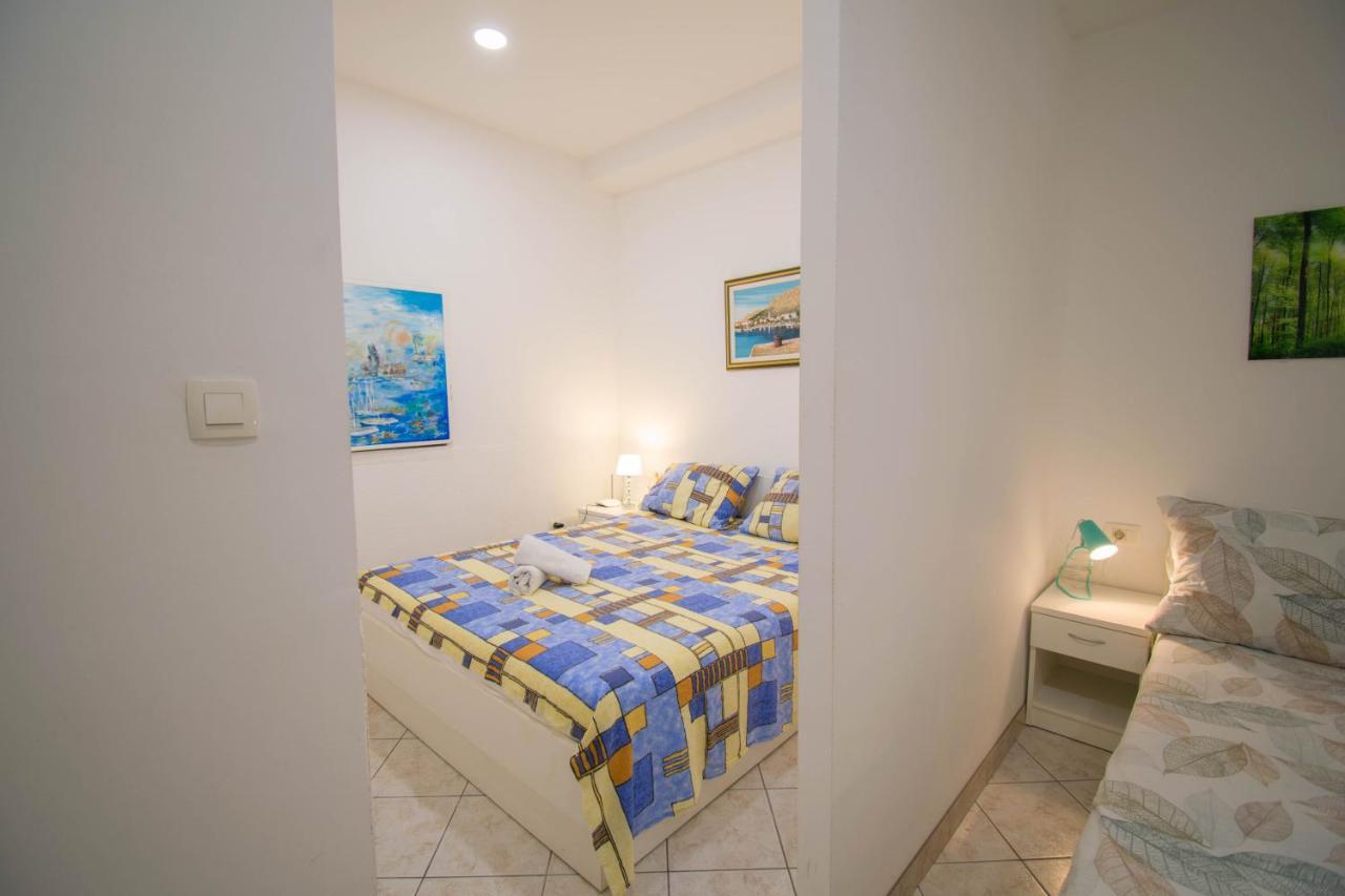 Family Apartment Manuela - Baska Voda Ngoại thất bức ảnh