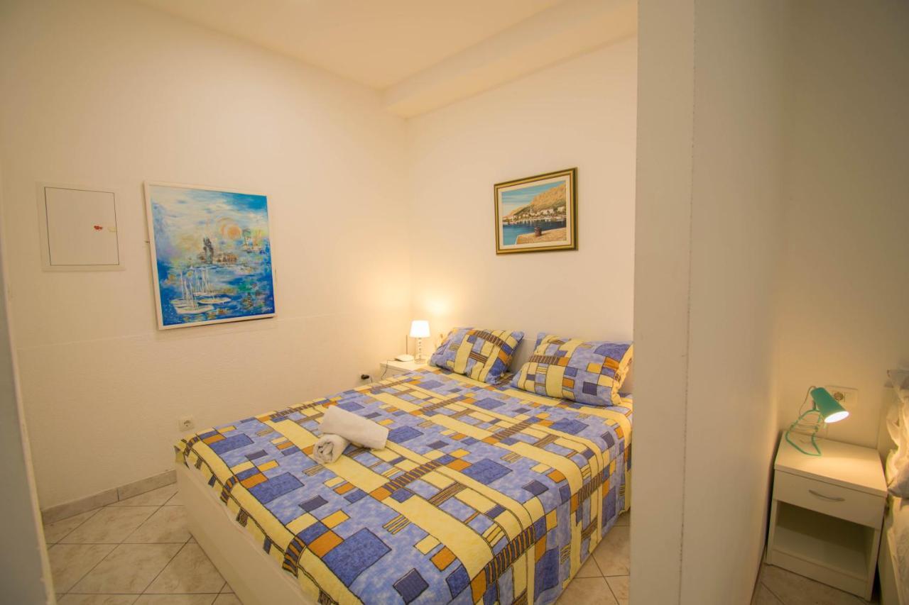 Family Apartment Manuela - Baska Voda Ngoại thất bức ảnh